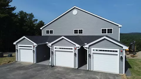 Exterior - 2 Cypress Ln, Windham, NH 03087 photo 2 of 2