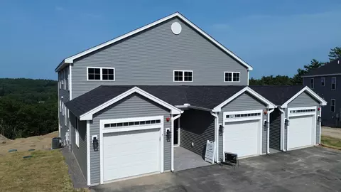 Exterior - 2 Cypress Ln, Windham, NH 03087 photo 1 of 2