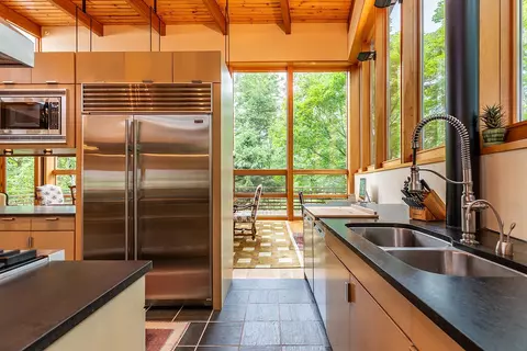 Kitchen - 454 Mountain Rd, Stratton, VT 05360 photo 2 of 2