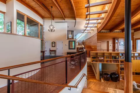 Entry Way - 454 Mountain Rd, Stratton, VT 05360 photo 2 of 7