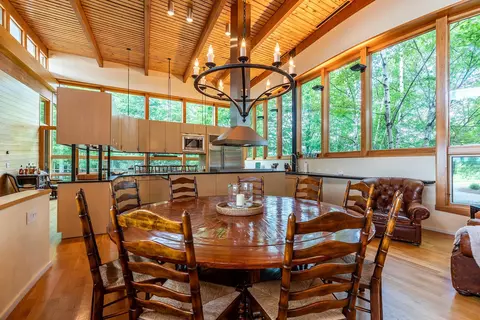 Dining - 454 Mountain Rd, Stratton, VT 05360 photo 1 of 3