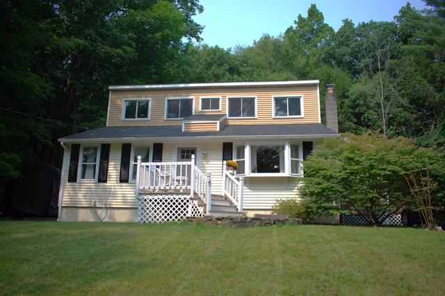 6 David Dr, Raymond, NH 03077 | 26 Photos - Movoto