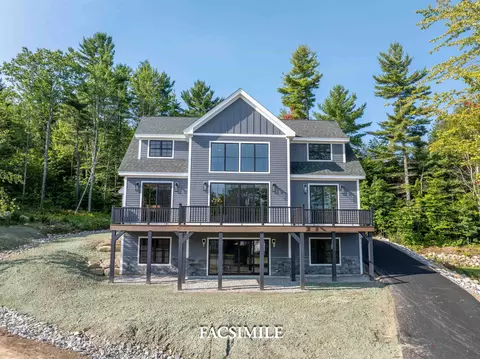 27 First Point Rd, Moultonborough, NH 03254