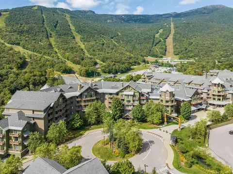7412 Mountain Rd #408, Stowe, VT 05672