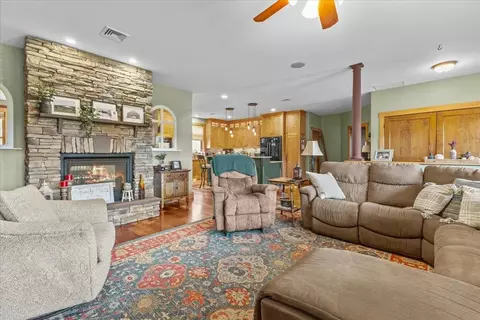 Living - 36 Emerson Dr, Jericho, VT 05465 photo 3 of 4