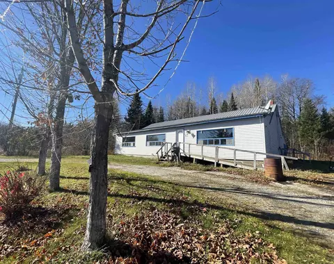 Exterior - 4491 Vermont 114, Norton, VT 05907 photo 3 of 5