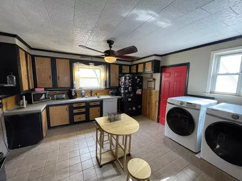 Kitchen - 46 Cascade Flts, Gorham, NH 03581 photo 1 of 1