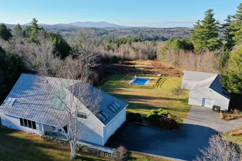 408 Knights Hill Rd, New London, NH 03257