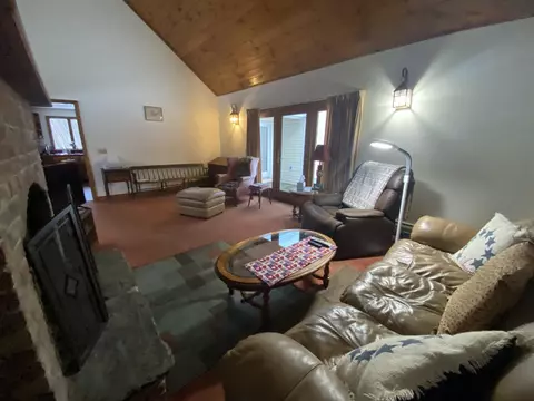 Living - 24 Antler Loop, Dover, VT 05356 photo 3 of 6