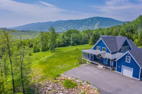 43 Upton Rd, Dover, VT 05356