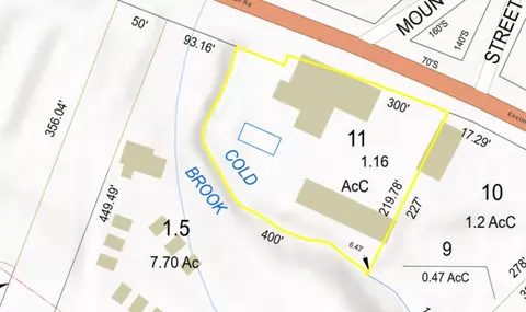 928 Eastman Rd, Conway, NH 03813