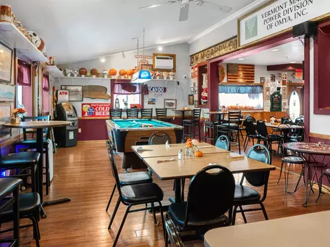 Dining - 25 31 North St, Proctor, VT 05765 photo 3 of 13