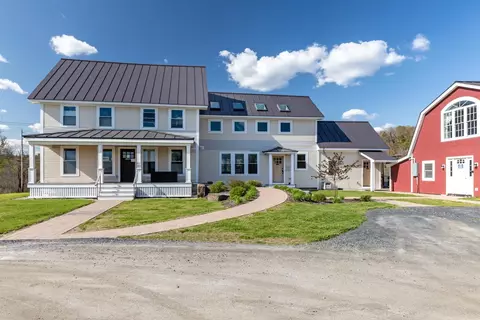 4706 Waterbury-stowe Rd #1&2, Waterbury, VT 05671