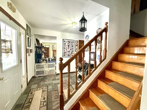 Entry Way - 343 Haystack Rd, Wilmington, VT 05363 photo 2 of 2