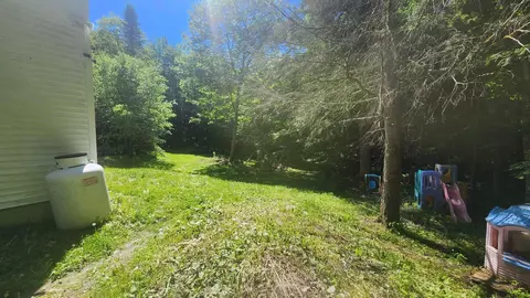 Exterior - 343 Haystack Rd, Wilmington, VT 05363 photo 5 of 7