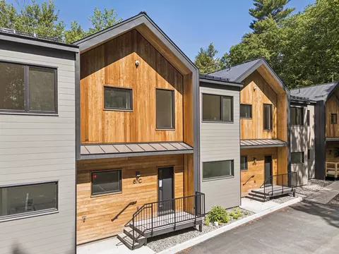 87 Slate Hill Rd # C, Stowe, VT 05672