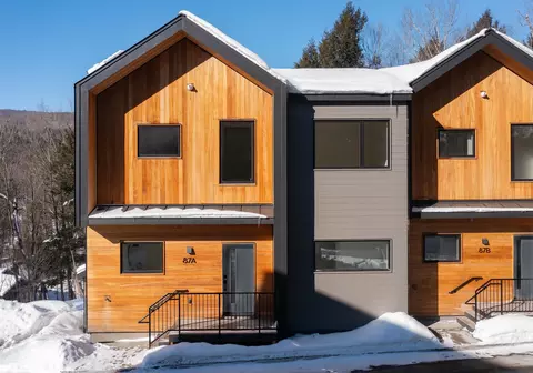 87 Slate Hill Rd # A, Stowe, VT 05672