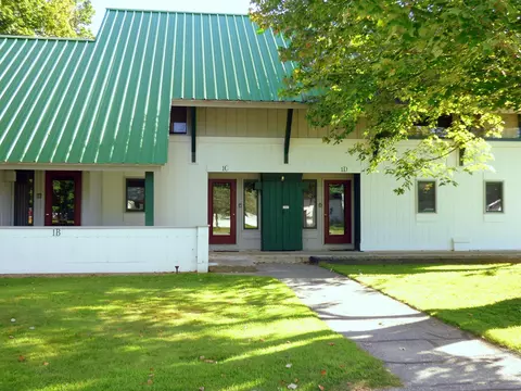 90 Village Green Dr #1C, Stowe, VT 05672