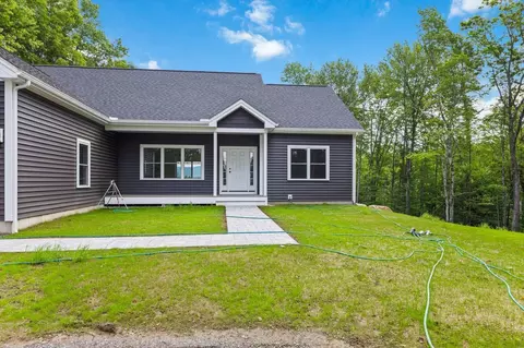 Exterior - 7 Spring Hill Rd, Hancock, NH 03449 photo 2 of 8
