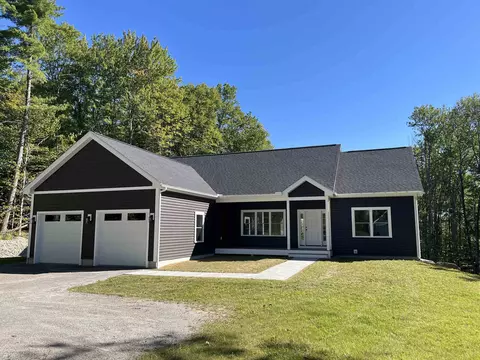 Exterior - 7 Spring Hill Rd, Hancock, NH 03449 photo 1 of 8