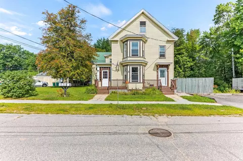 32 Mill St, Rochester, NH 03867