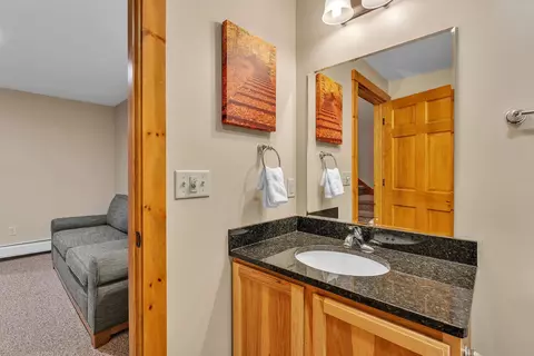 Bath - 19 White Pine Dr #4727, Jay, VT 05859 photo 1 of 3