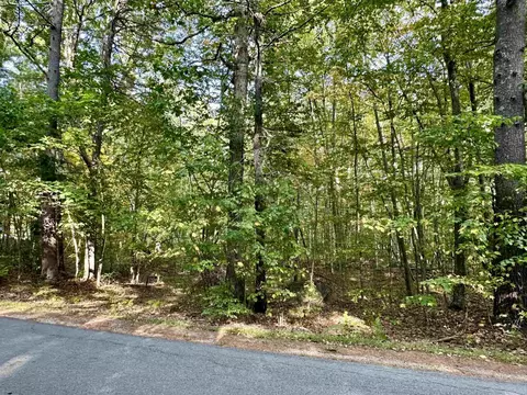 43 Otis Rd, Somersworth, NH 03878