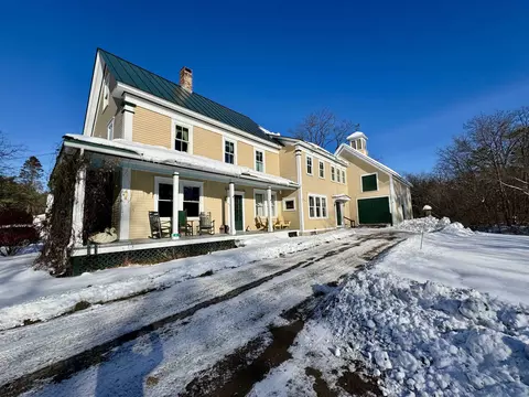 41 Schaeffer Hill Rd, Wells River, VT 05081