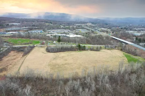 00 Silk Rd, Bennington, VT 05201 photo 5