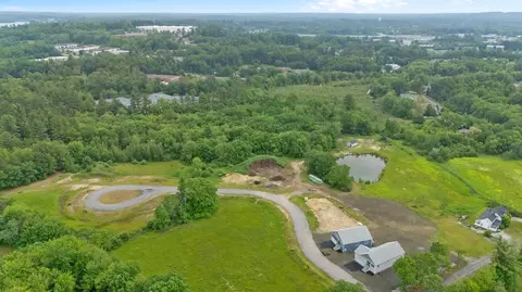6-18 Mary Anthony Dr, Salem, NH 03044