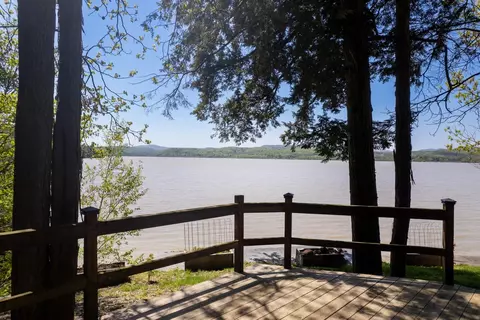 213 Singing Cedars Rd, Orwell, VT 05760