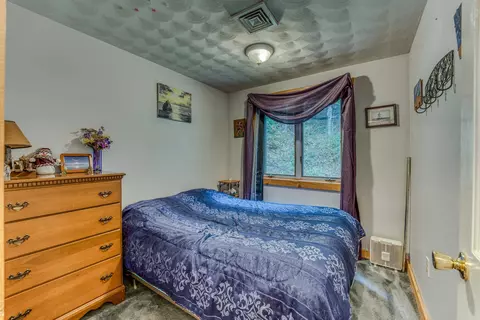 Bedroom - 48 Wetherbee Rd, Lyman, NH 03585 photo 2 of 6
