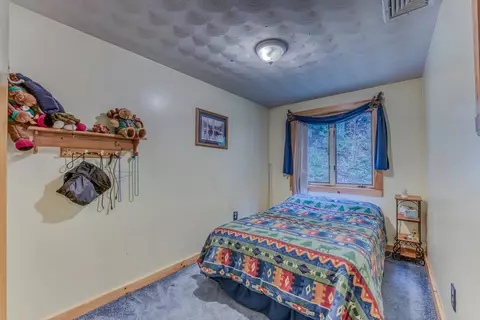 Bedroom - 48 Wetherbee Rd, Lyman, NH 03585 photo 4 of 6