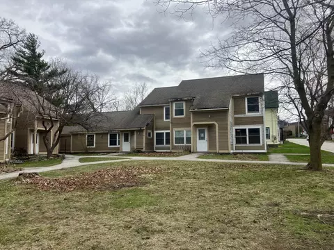 35 Hoyt St #2, Saint Albans, VT 05478