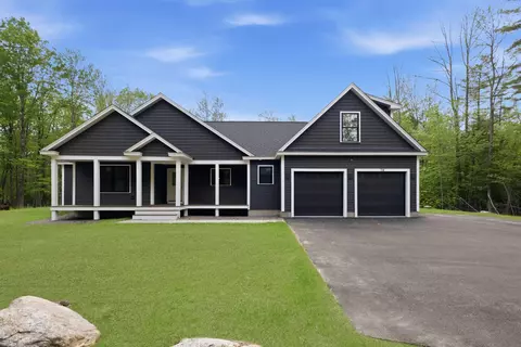 70 Hatch Corner Rd, Meredith, NH 03253