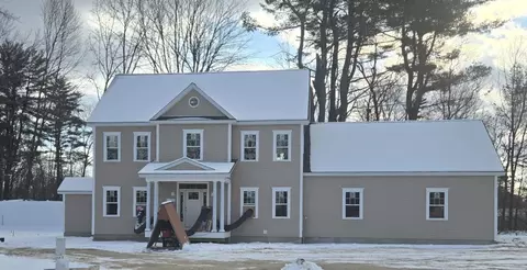 2 Eagle Perch Dr #16, Boscawen, NH 03303
