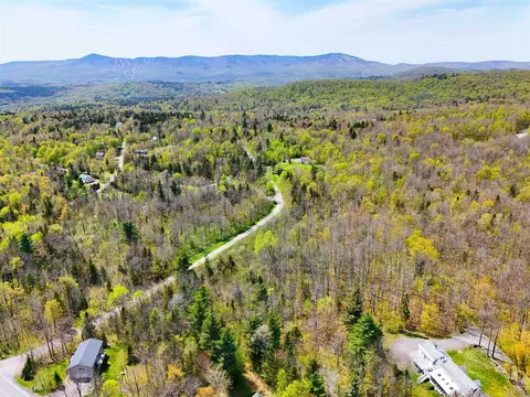 4 Antler Loop, Dover, VT 05356