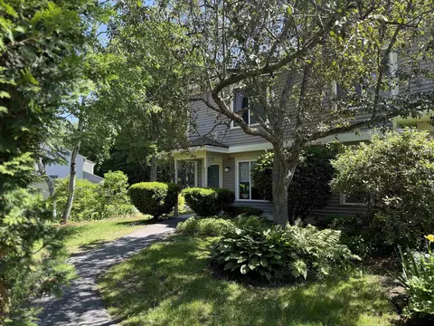 116 Morningside Cmns, Brattleboro, VT 05301