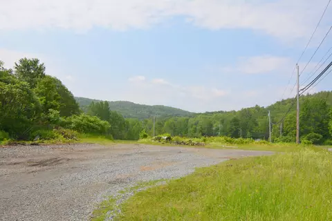 510 Dartmouth College Hwy, Lebanon, NH 03766