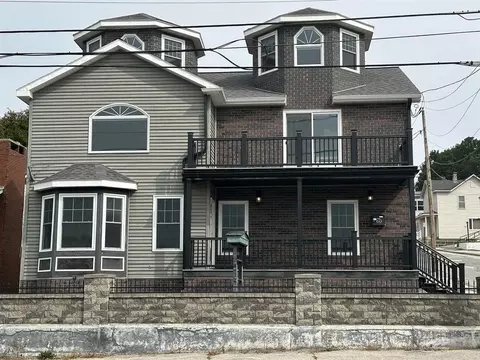 60 Mason St, Berlin, NH 03570