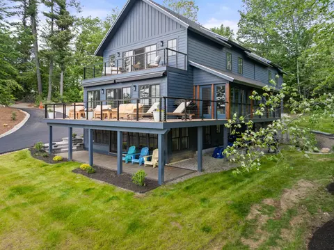 5 Michaels Way, Laconia, NH 03246