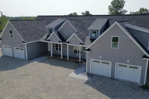 10 Oakland Ridge Rd # A, Pelham, NH 03076