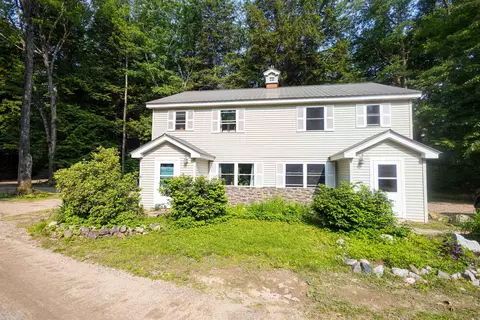 527 Tamworth Rd, Tamworth, NH 03886