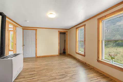 Living - 60 School St, Plainfield, VT 05667 photo 1 of 4