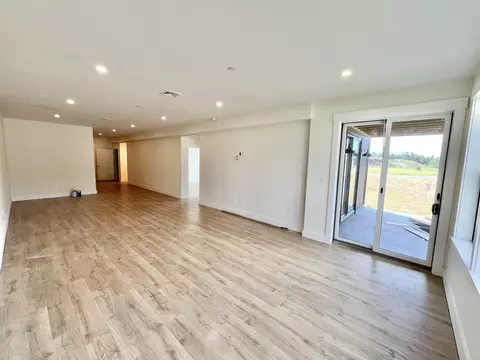 Living - 36 Boulder Ridge Dr # A, Dover, VT 05356 photo 6 of 7