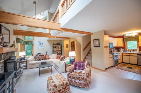 16 Tenth Ln #40, Wilmington, VT 05363