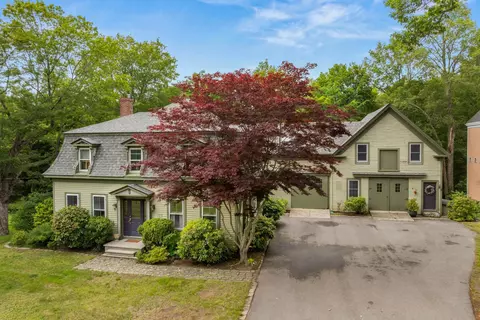 223 Atlantic Ave, North Hampton, NH 03862