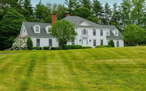 61 North Rd, Walpole, NH 03608