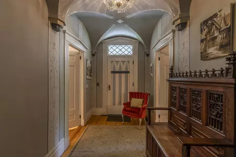 Entry Way - 1589 Main St, Cavendish, VT 05142 photo 1 of 2