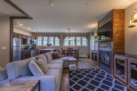Living - 1589 Main St, Cavendish, VT 05142 photo 5 of 6